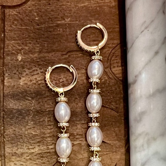 Long Gold Dangle Earrings White Pearls on Huggie Hoops-Like new! Great Gift! - Picture 12 of 15